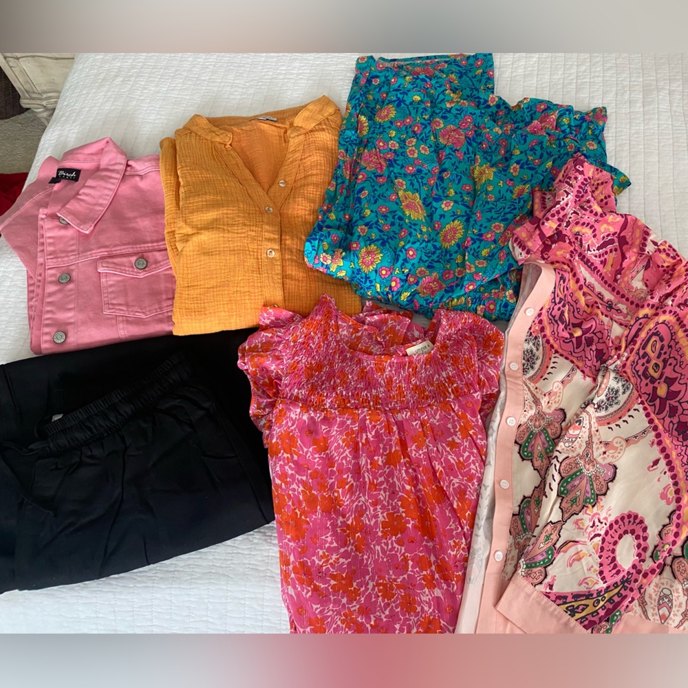 Boutique Bundle!  Women’s size XL.  All items NWT!